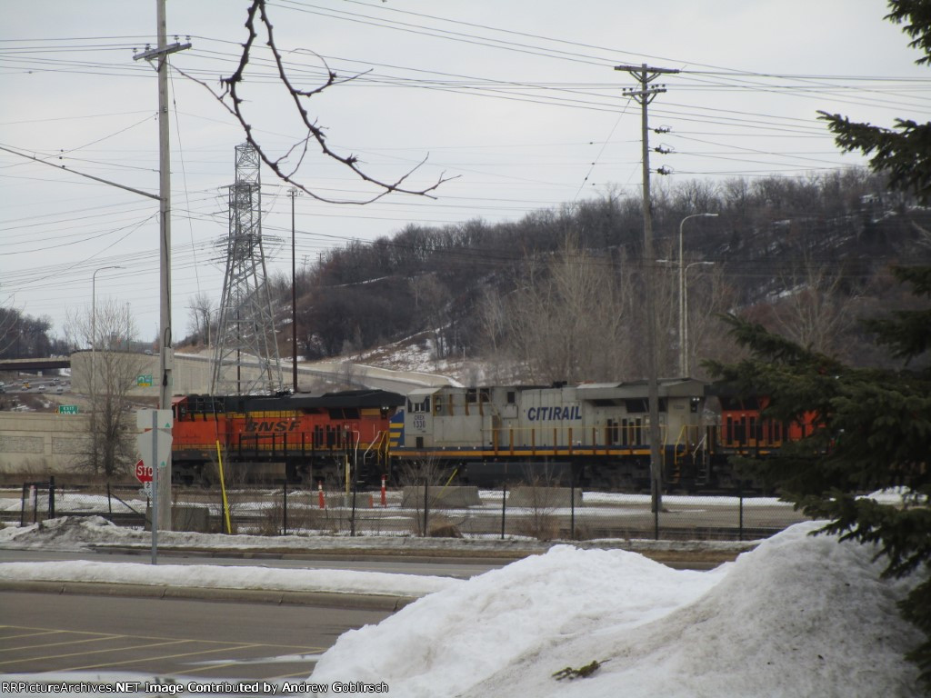 CREX 1330 + BNSF 7869